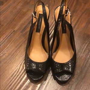 Ann Taylor Snake Leather Heel Shoes